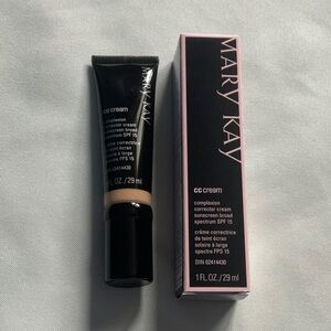 Mary Kay cc‎ cream medium to Deep